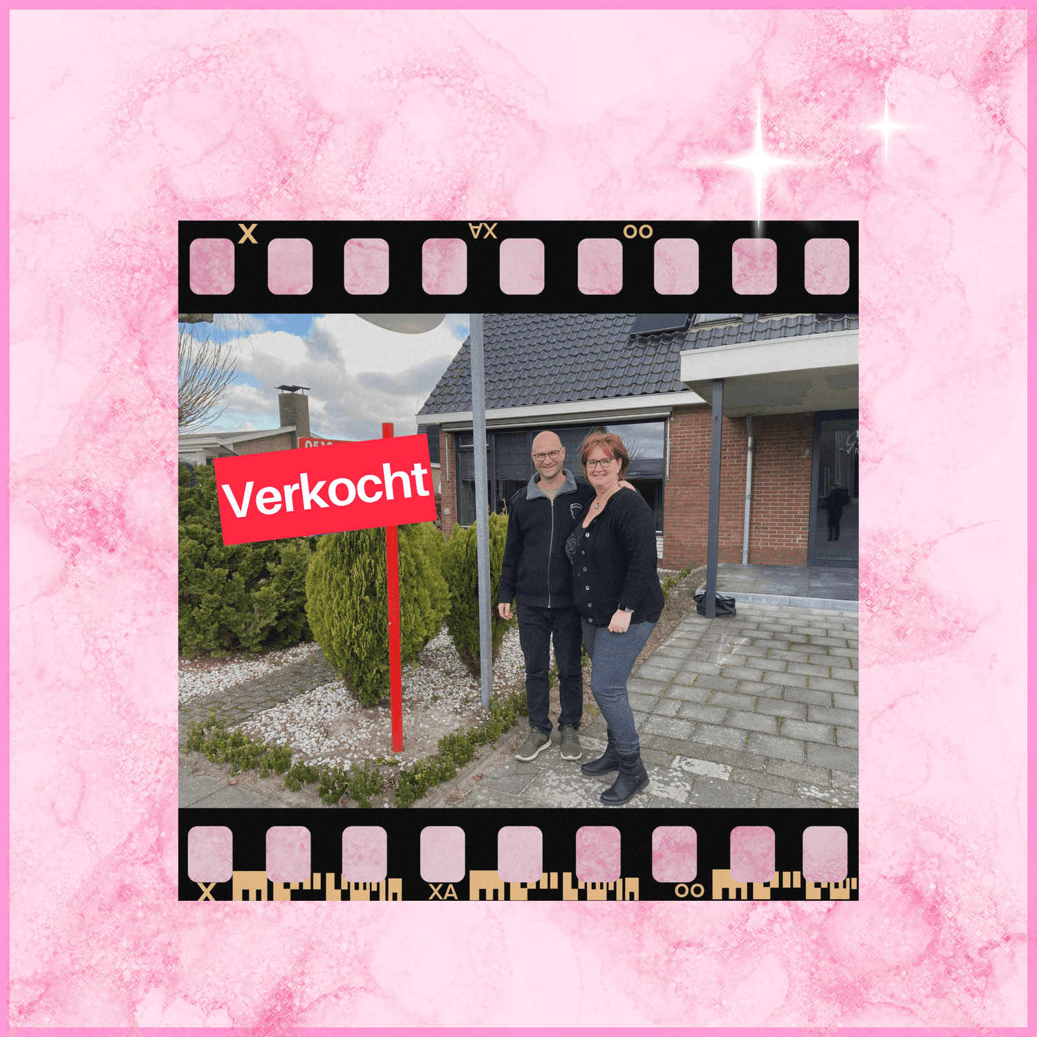 Christa (Elseways) met haar man voor hun nieuwe huis met atelier