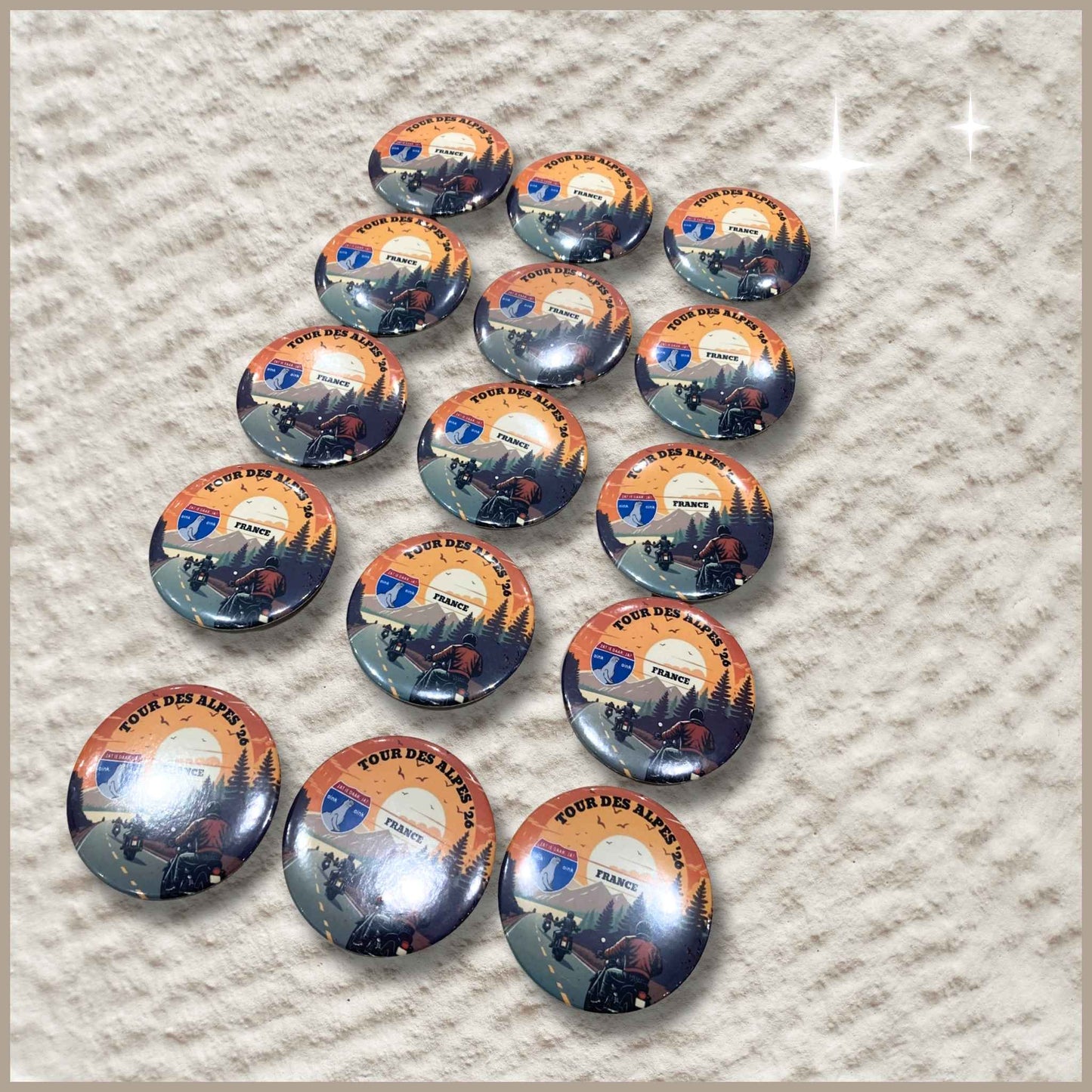 Set ronde gepersonaliseerde foto buttons van 59 mm voor een motorclub.