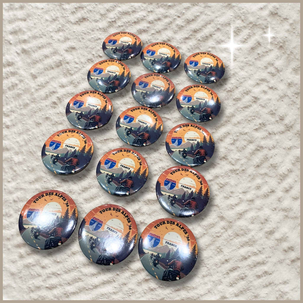 Set ronde gepersonaliseerde foto buttons van 59 mm voor een motorclub.