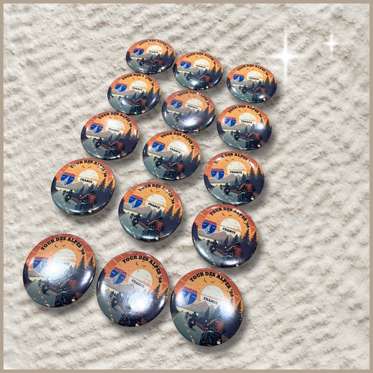 Set ronde gepersonaliseerde foto buttons van 59 mm voor een motorclub.